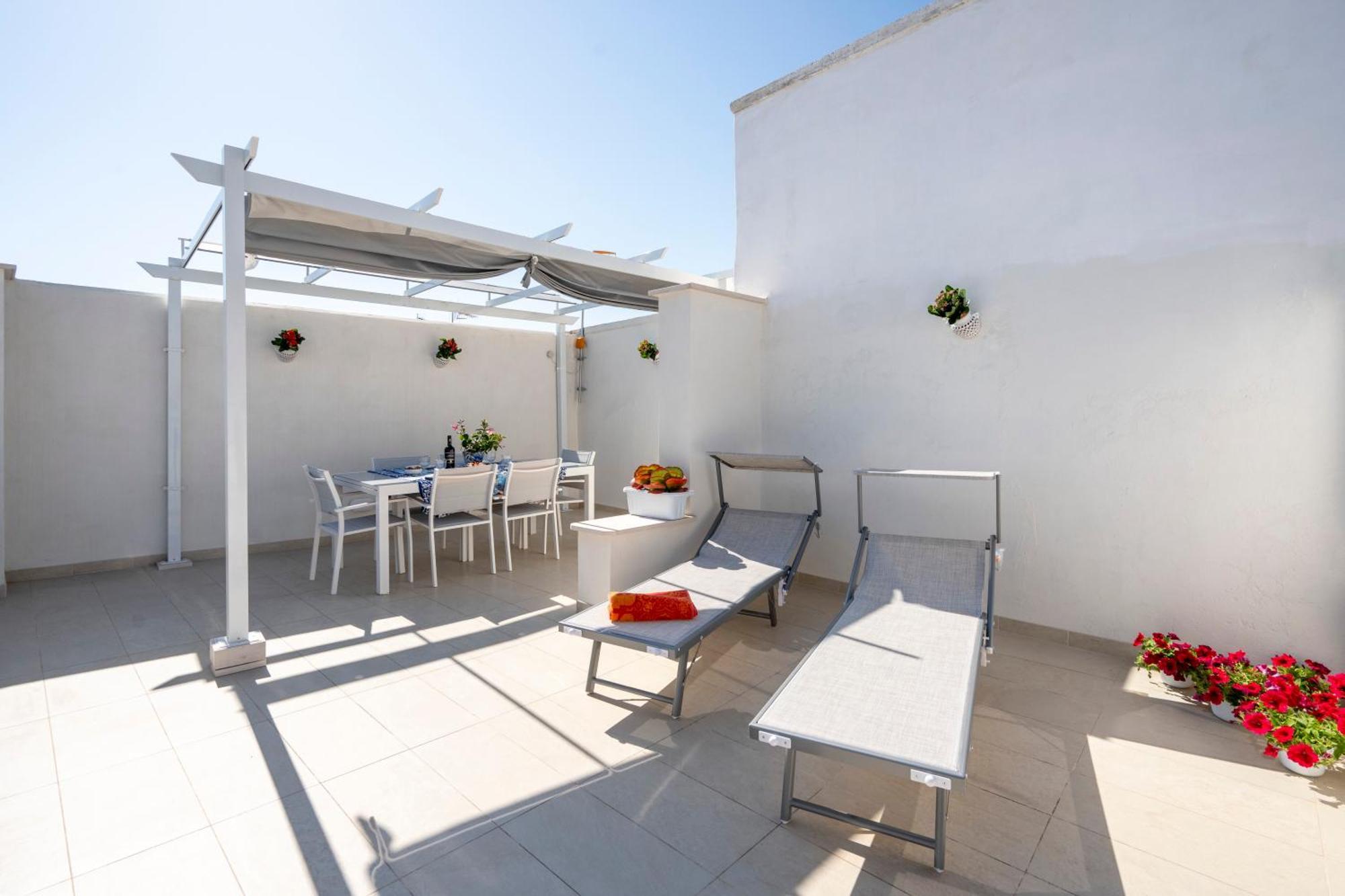 Heart Of Monopoli Apartments Near The Sea Kültér fotó